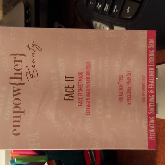 empower {her} Other - Empower{Her} Beauty‎ Face It Sheet Mask Collagen & Peptide Infused 5 Piece Set